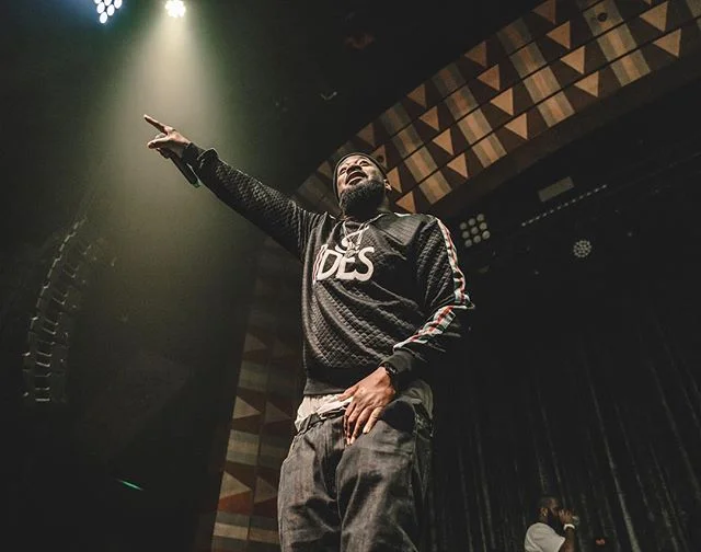 Ghostface Killah. 📸@realghostfacekillah •
•
•
•
•
#concertphoto #concertphotographer #musicphoto #musicphotography #gigphotography #livemusicphotography #onstage #ontour #bestmusicshots #liveauthentic #shows #musiclover #musicblogger #theworldgramme