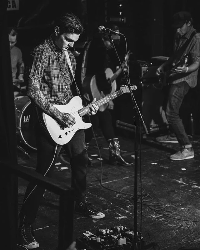 Jade Jackson Band
•
•
•
•
•
#concertphoto #concertphotographer #musicphoto #musicphotography #gigphotography #livemusicphotography #onstage #ontour #bestmusicshots #liveauthentic #shows #musiclover #musicblogger #theworldgrammers #stevoxmag #gramheis