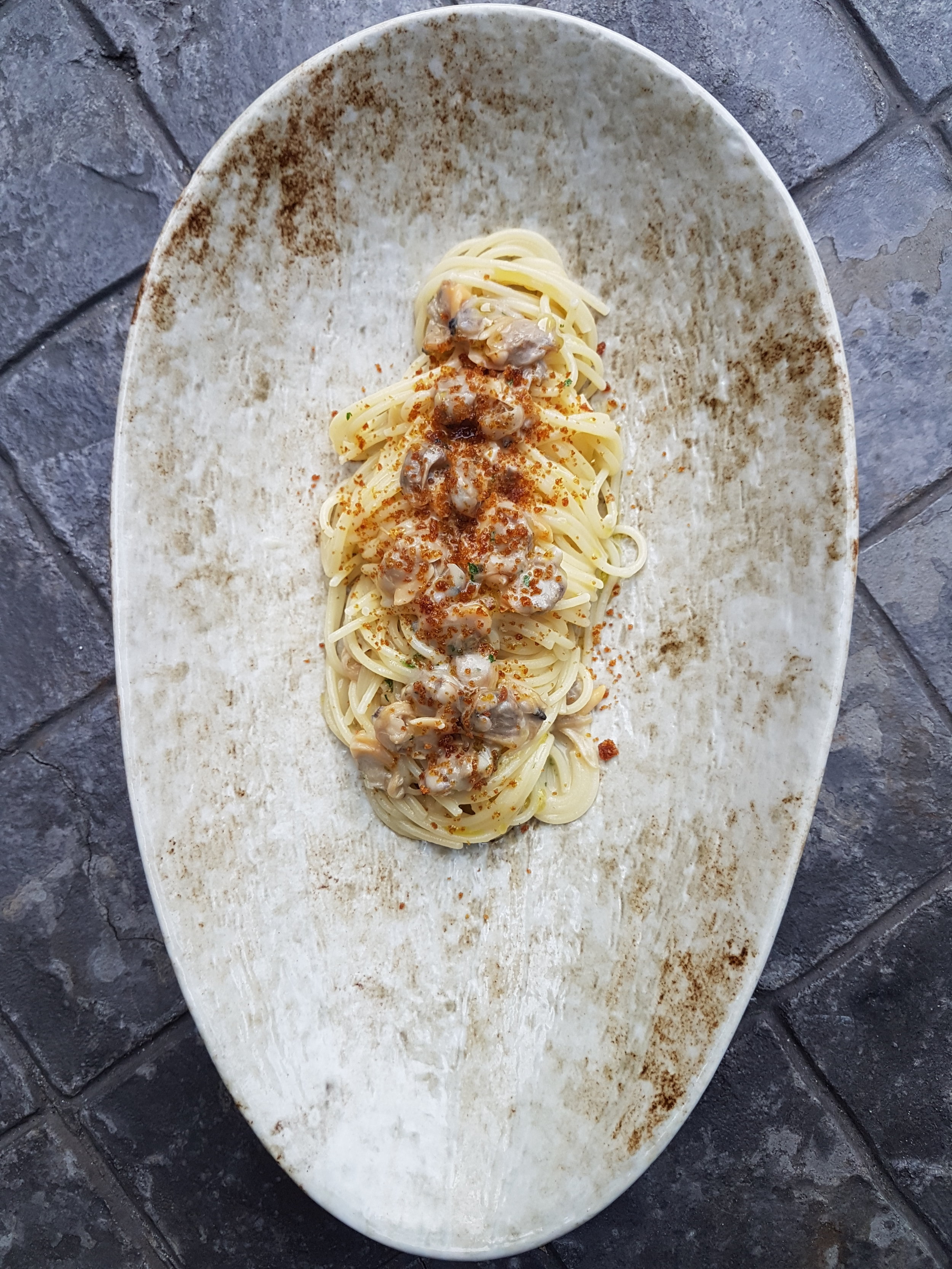  SPAGHETTI VONGOLE E BOTTARGA | Spaghetti with Italian clams and cured fish roe 