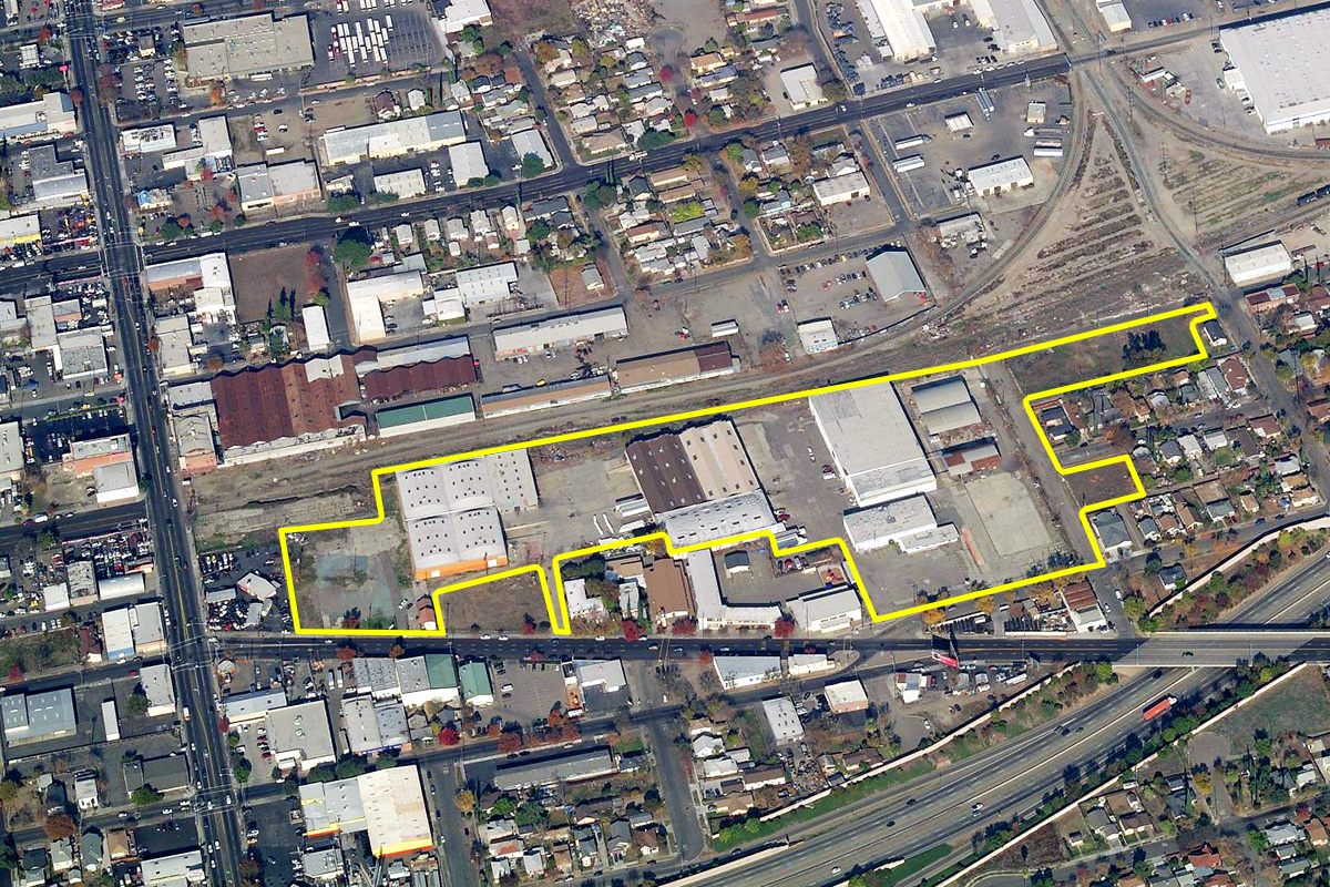 LOGISTICS CENTER STOCKTON, CALIFORNIA