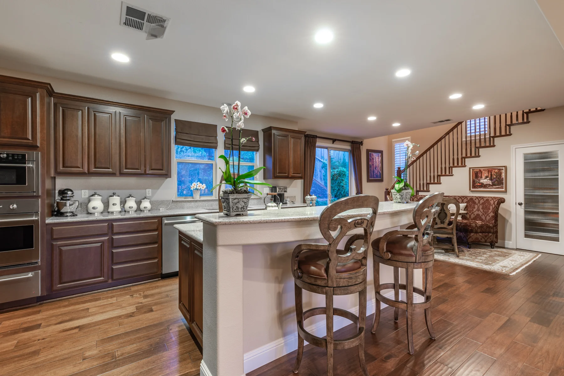 Photo-00000-Kitchen-003.jpg