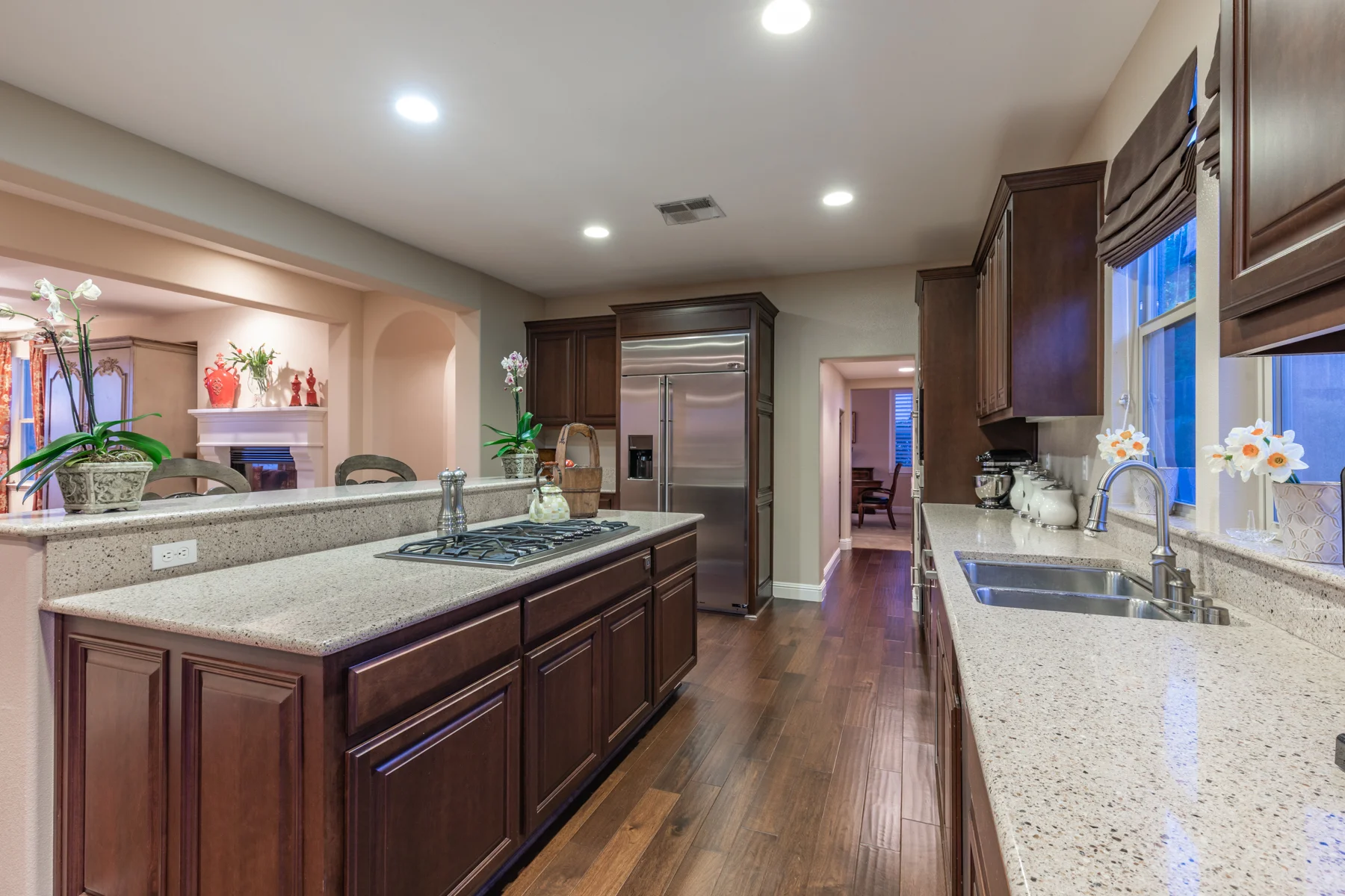 Photo-00000-Kitchen-006.jpg