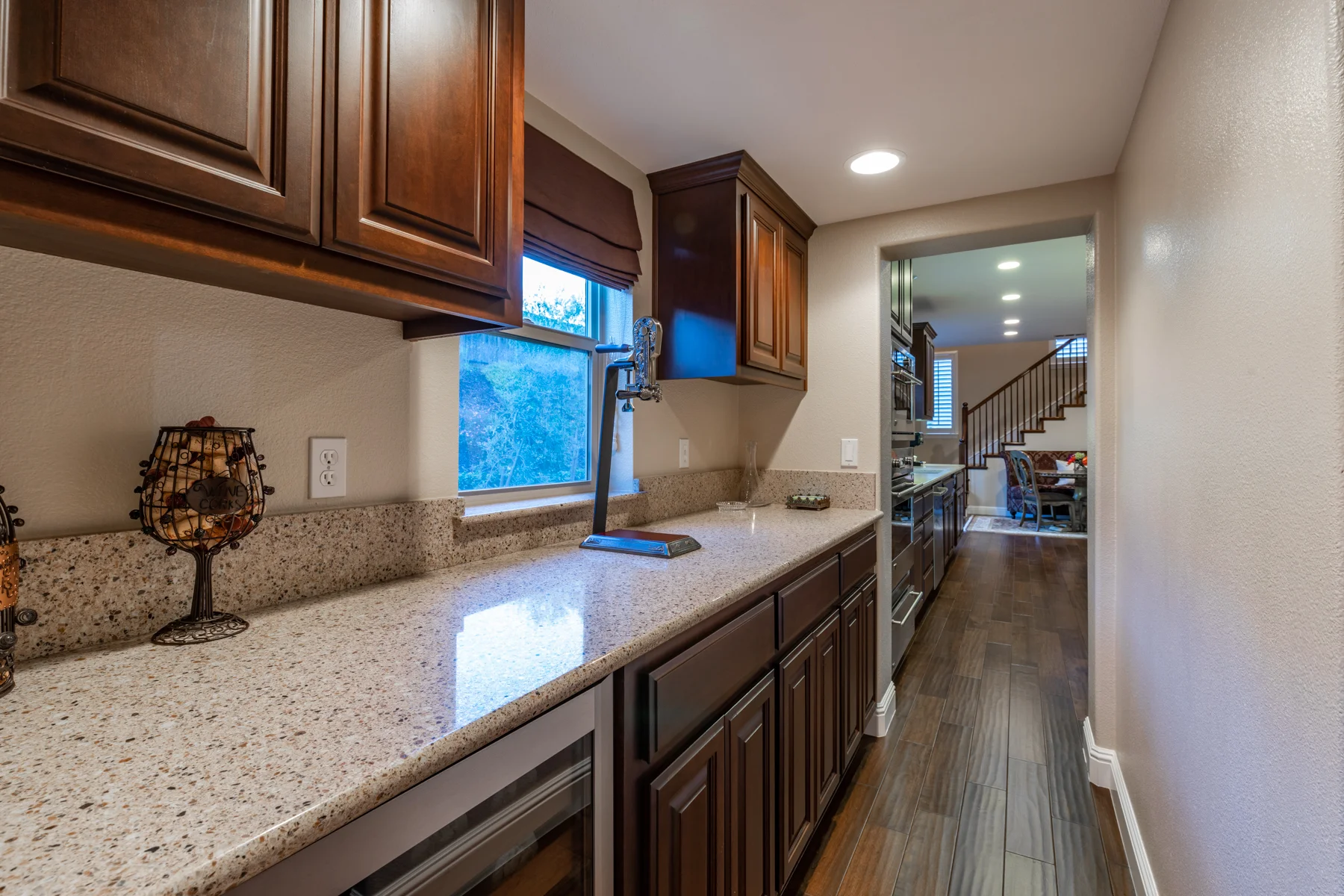 Photo-00000-Wet Bar-001.jpg