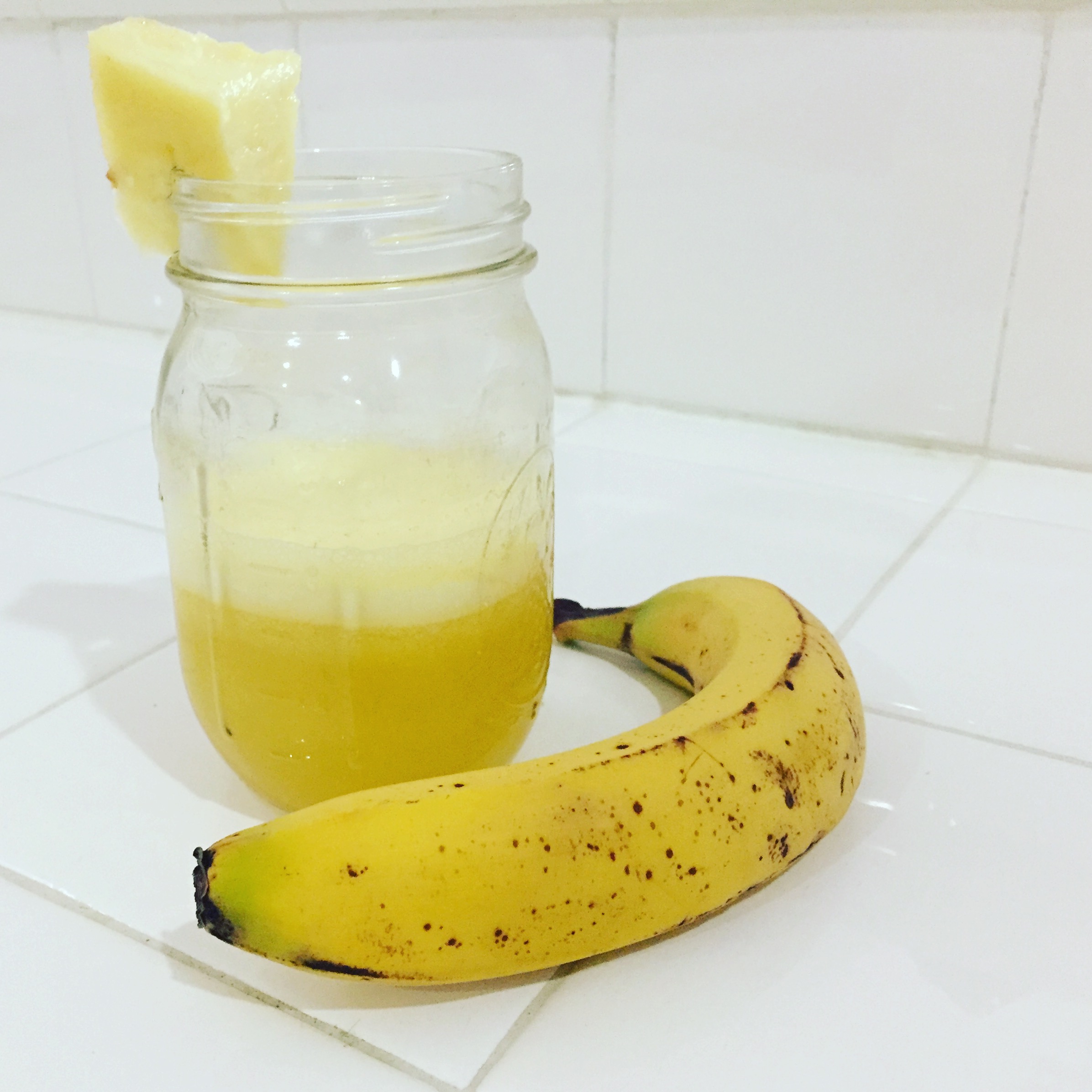 pineapple-banana-juice.JPG