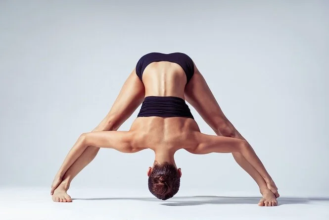 vegas-yoga-retreat-with-posture-mechanics.jpg