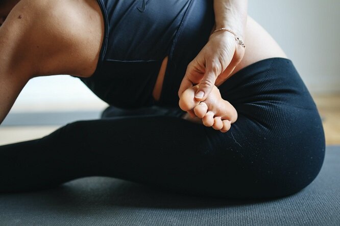 virtual-yoga-retreats-posture.jpg