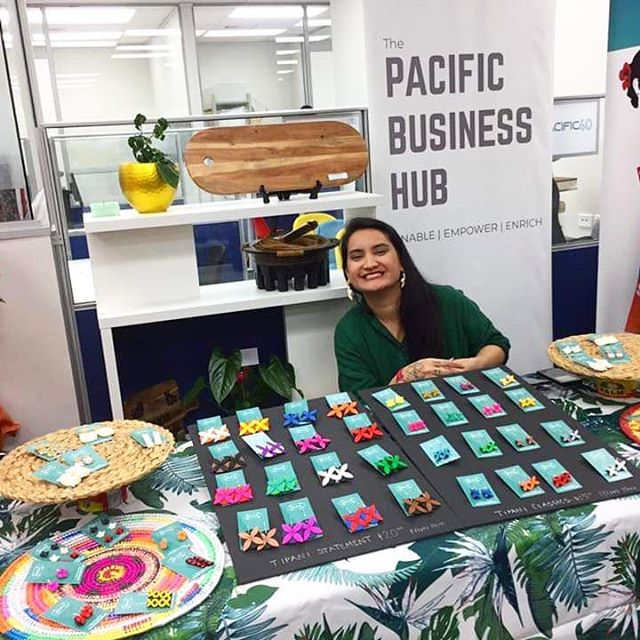 DECEMBER POP UP STALL INFO

Hiiiiii if you want to see this dork in real life, she (as in, me 🤡) will be setting up an Aolele table this Saturday at the @pacificbizhub Christmas pop up market. Sharkey St, Manukau, Auckland. I'll have Insta story hig