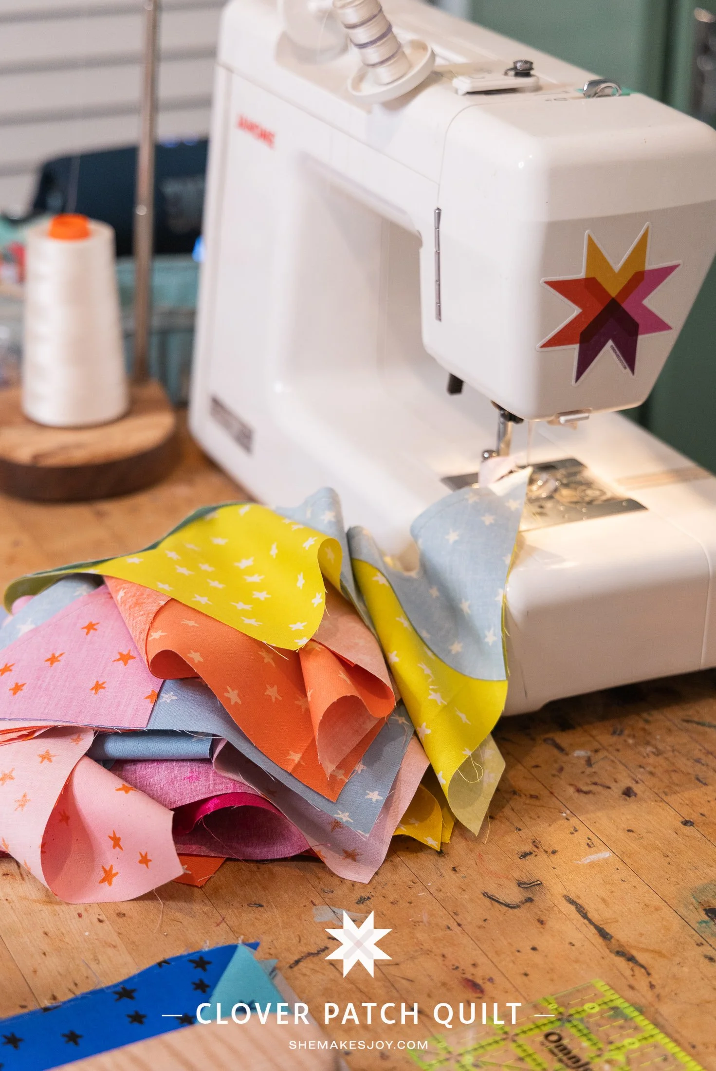 she-makes-joy-clover-patch-quilt-starry-process-sewing-26.jpg