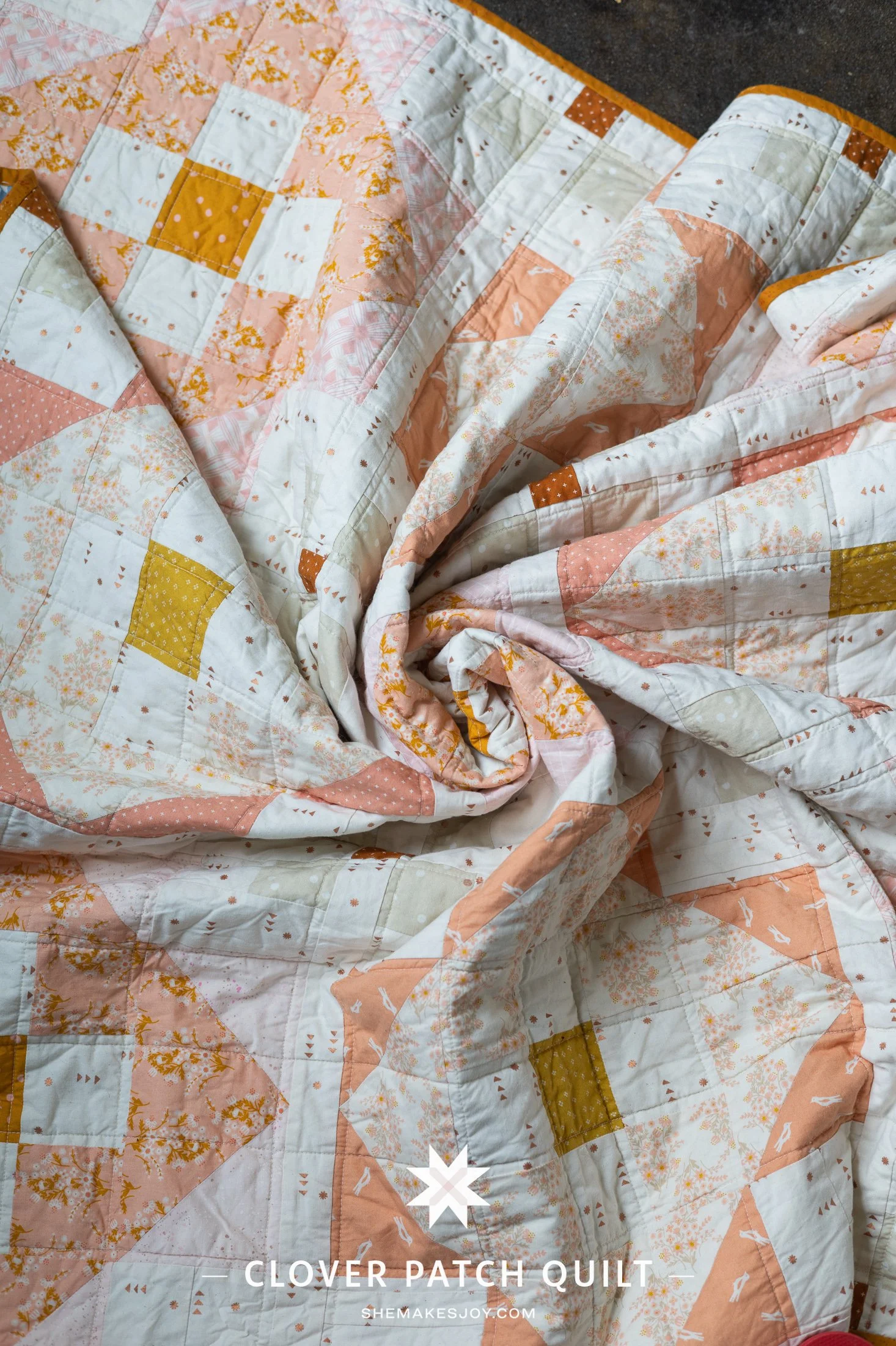 she-makes-joy-clover-patch-quilt-baby-clover-quilt-swirl-40.jpg