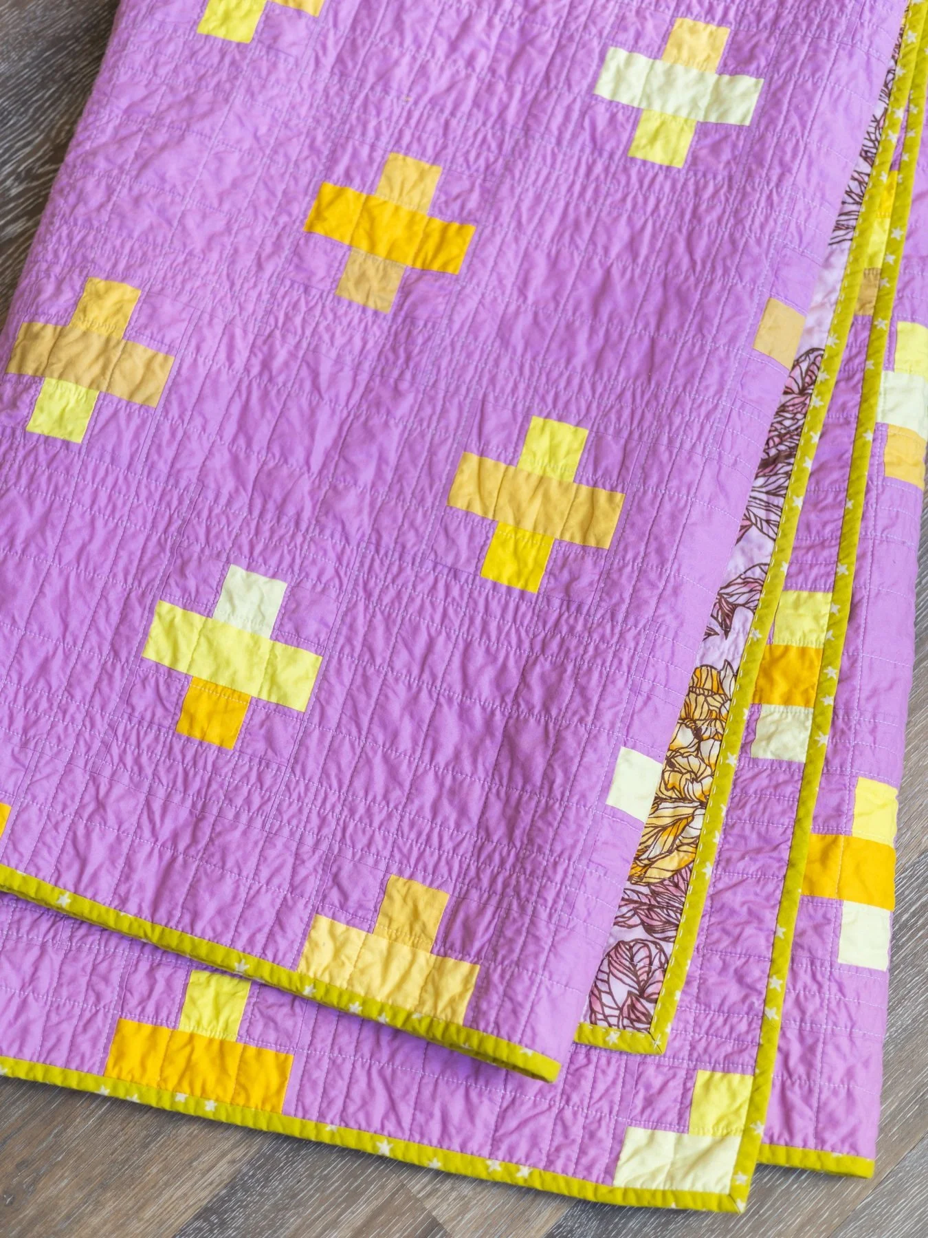 A quilt that uses a fabric called Unicorn as it's background automatically has to be the happiest quilt ever &mdash; Right!?!??! 

I've been revisiting some of my older patterns lately &mdash; This is Bright Side and the very first pattern I ever rel