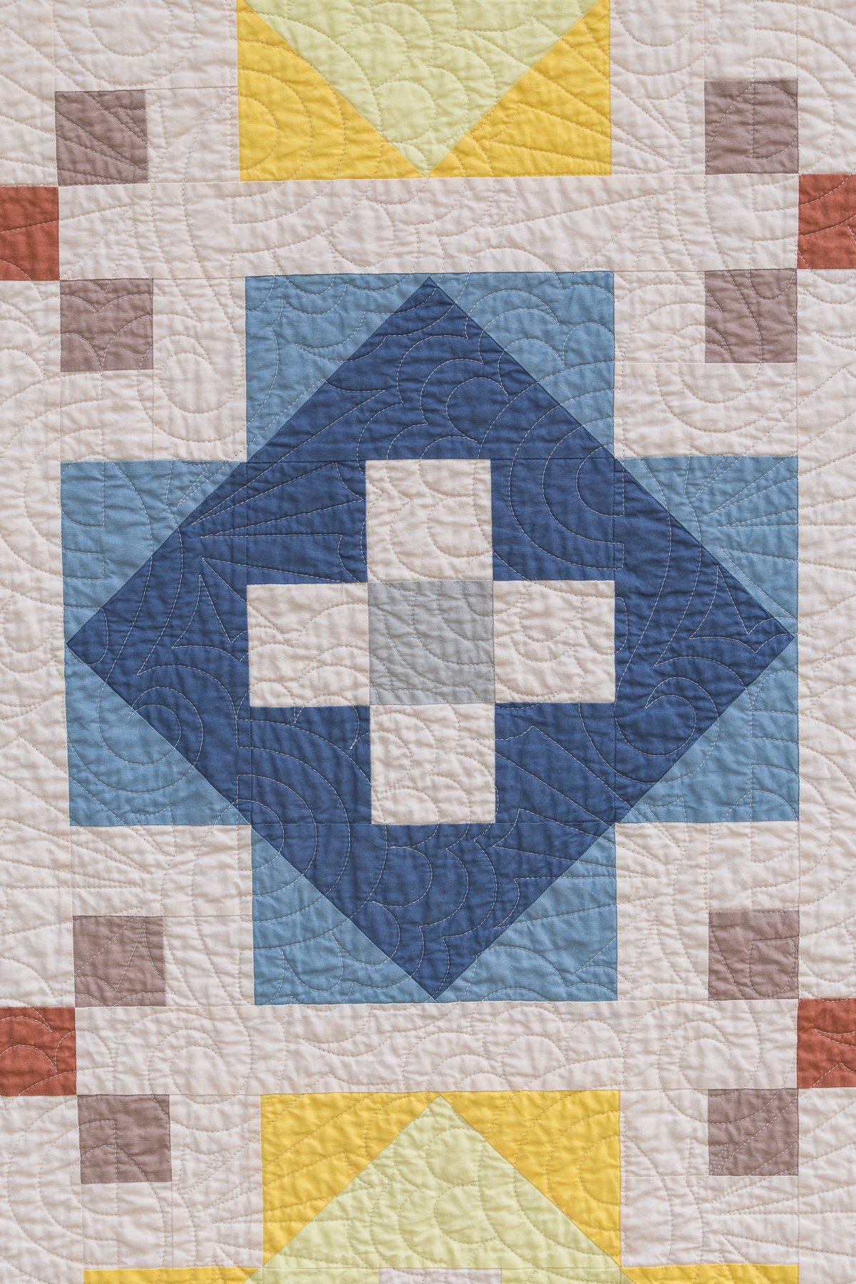 she-makes-joy-clover-patch-quilt-ruby-bee-41.jpg