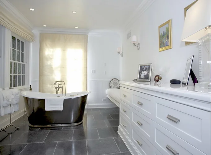detail_masterbath2.jpg