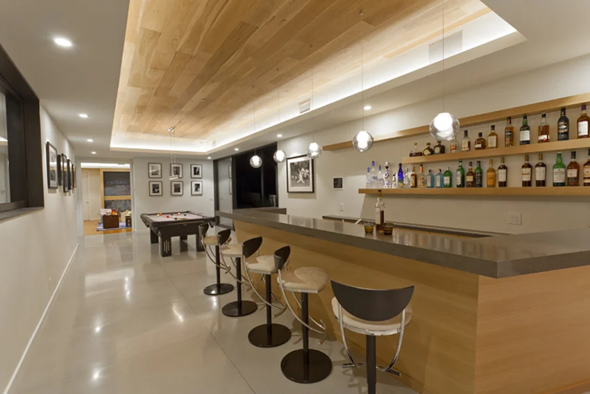 bar02.jpg