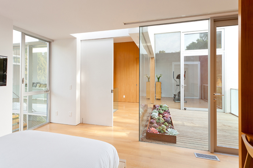bedroom1.jpg