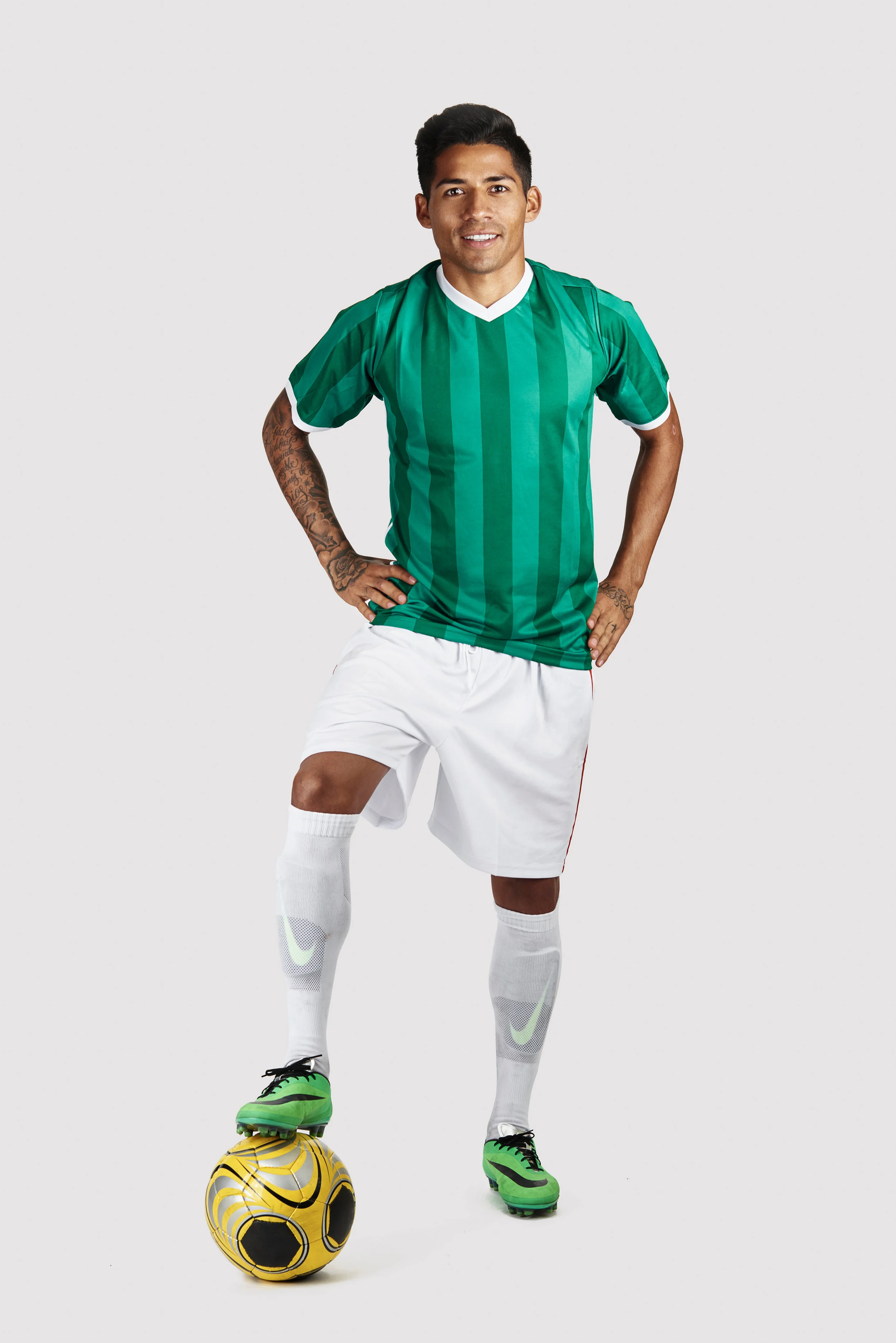 Fullbody_Soccerball.jpg