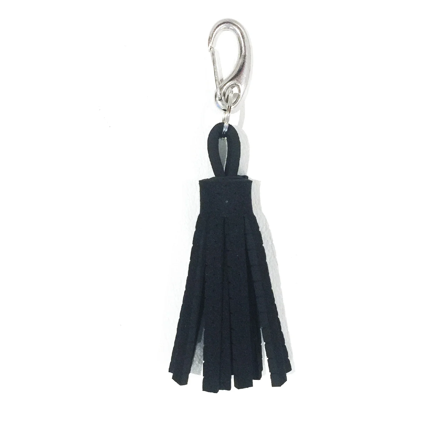 BLACK+keyring+2-01.jpg