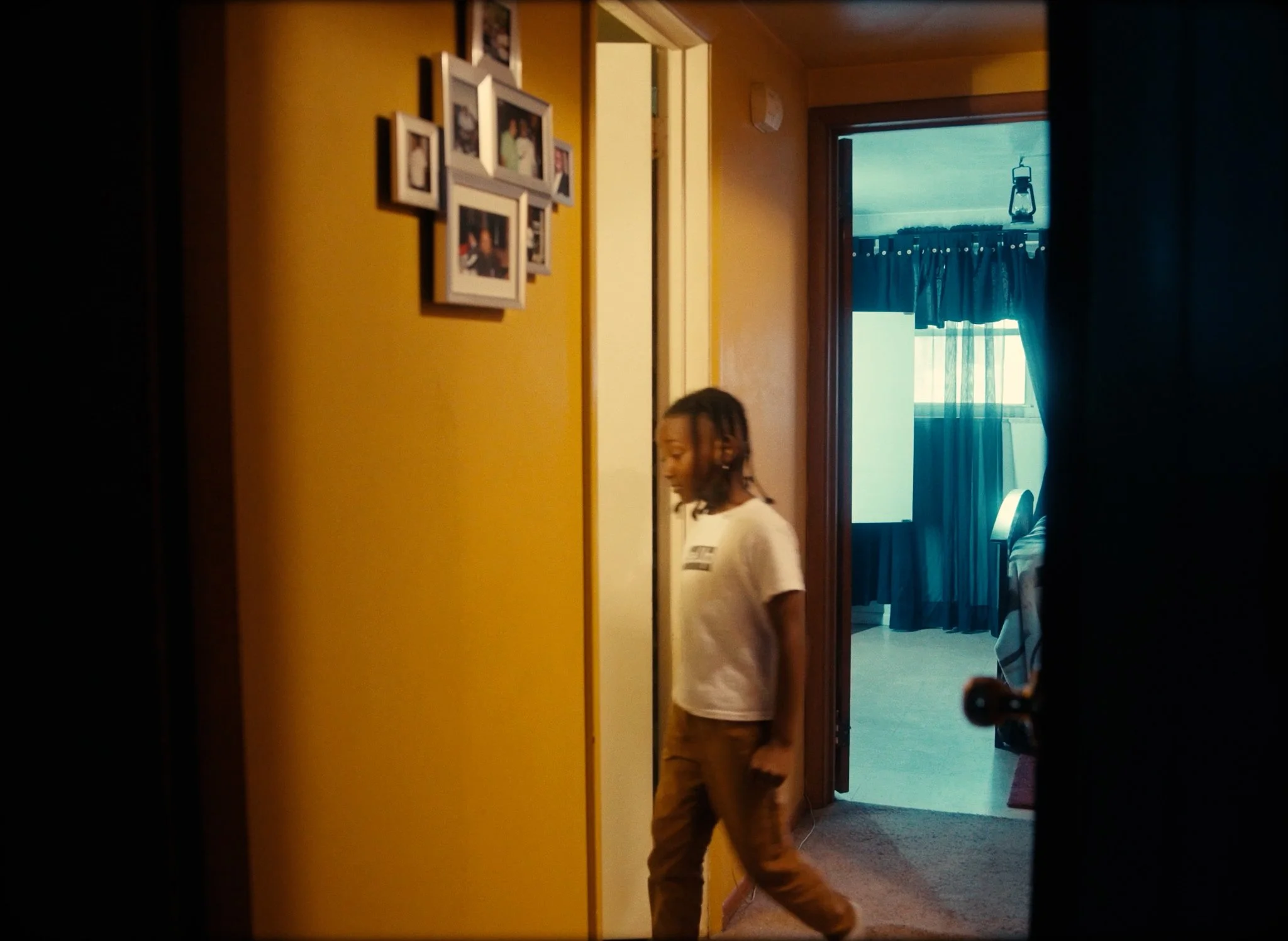 SKWAD_VOL1_GOODMORNING_v2.0_SOCIAL.00_00_06_21.Still001.jpg