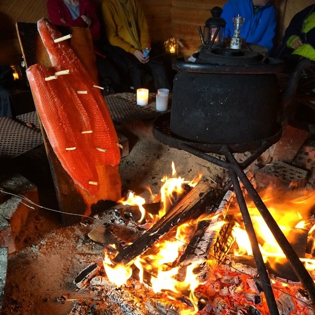 #loimulohi #loimulohta #foodonfire #fishonfire #firemaking #firemakingskills #livingtradition #lomitravels #lominaturetravels
#visitfinland #visithelsinki
#myhelsinki #explorefinland #finland #helsinki #finlandnature
#finnishnature
#finlandnaturally
#bestoffinland