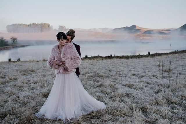 Wear this Poppy Fur Coat on a chilly wedding day ❄🌙👰@_luciaofficial @sadiebosworthatelier #winterwedding #fauxfur