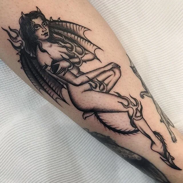 For Tara 🖤 made at @tattoorosies for all appointments and enquiries email emilyjanetattoo@gmail.com or use the submission form online at emilyjanetattoo.com 🖤