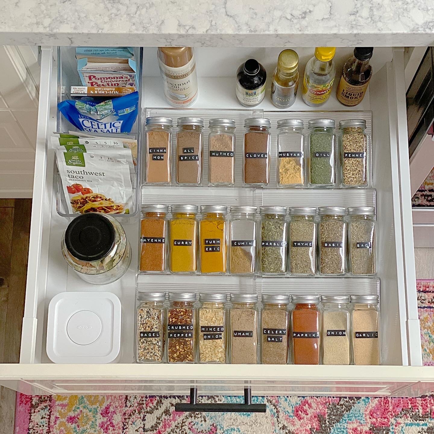 Kitchen Drawer Storage Details 