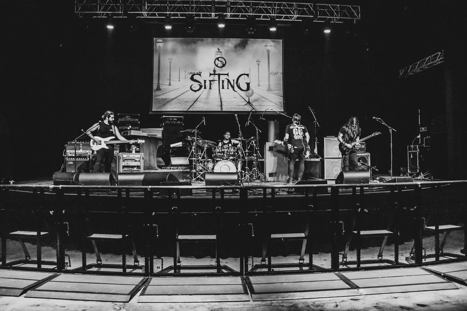 Sifting day 4-22.jpg