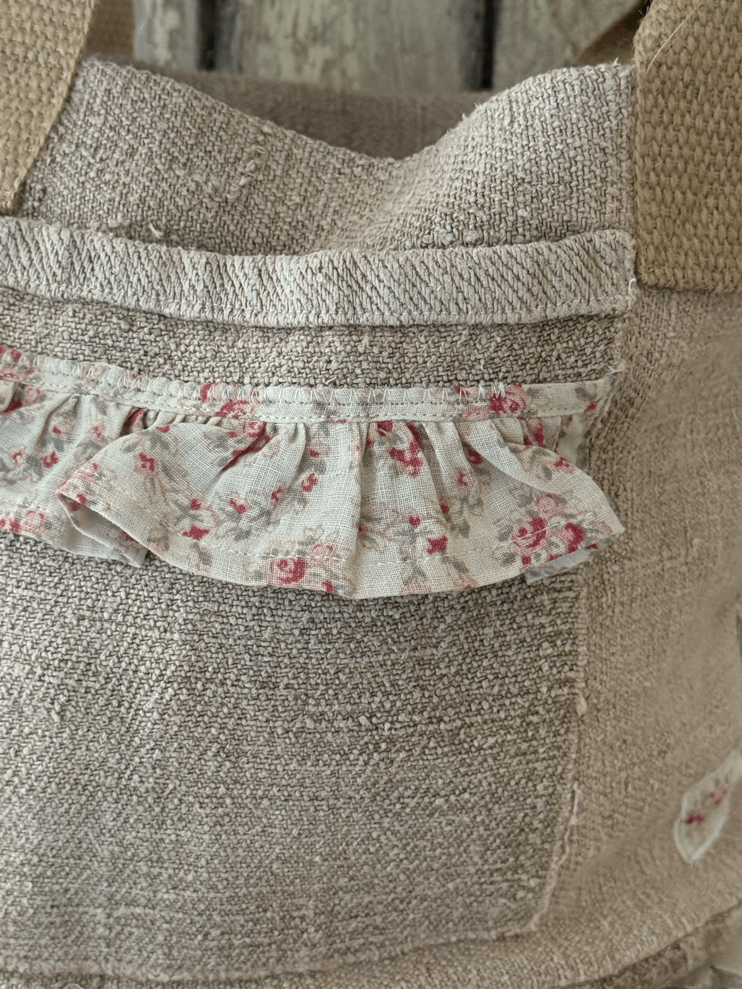 Rosehip Forage bag