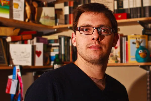 Tom-Chatfield-3_opt.jpg