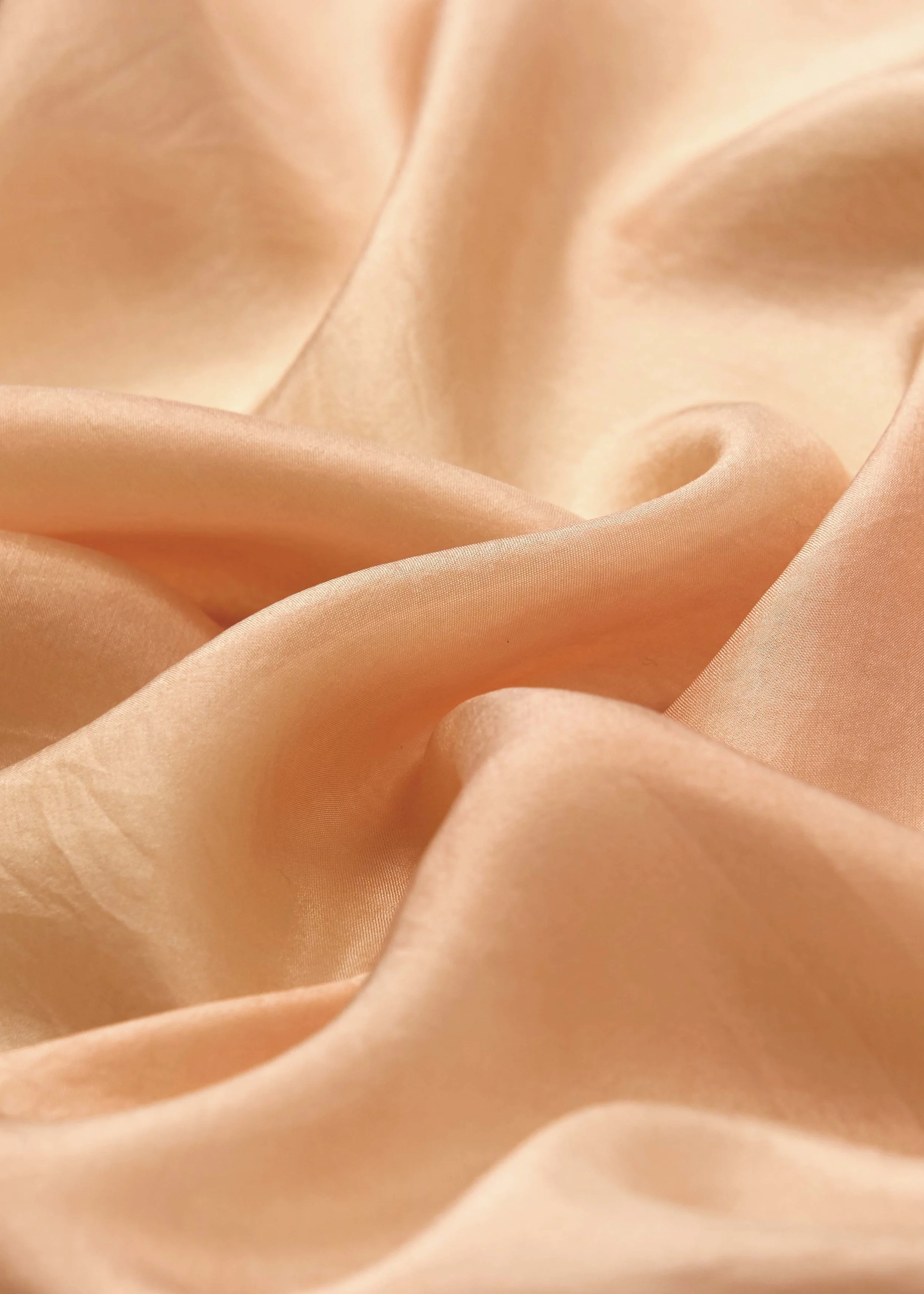 IGENSTUDIO_scarf_peach_small_3.jpg