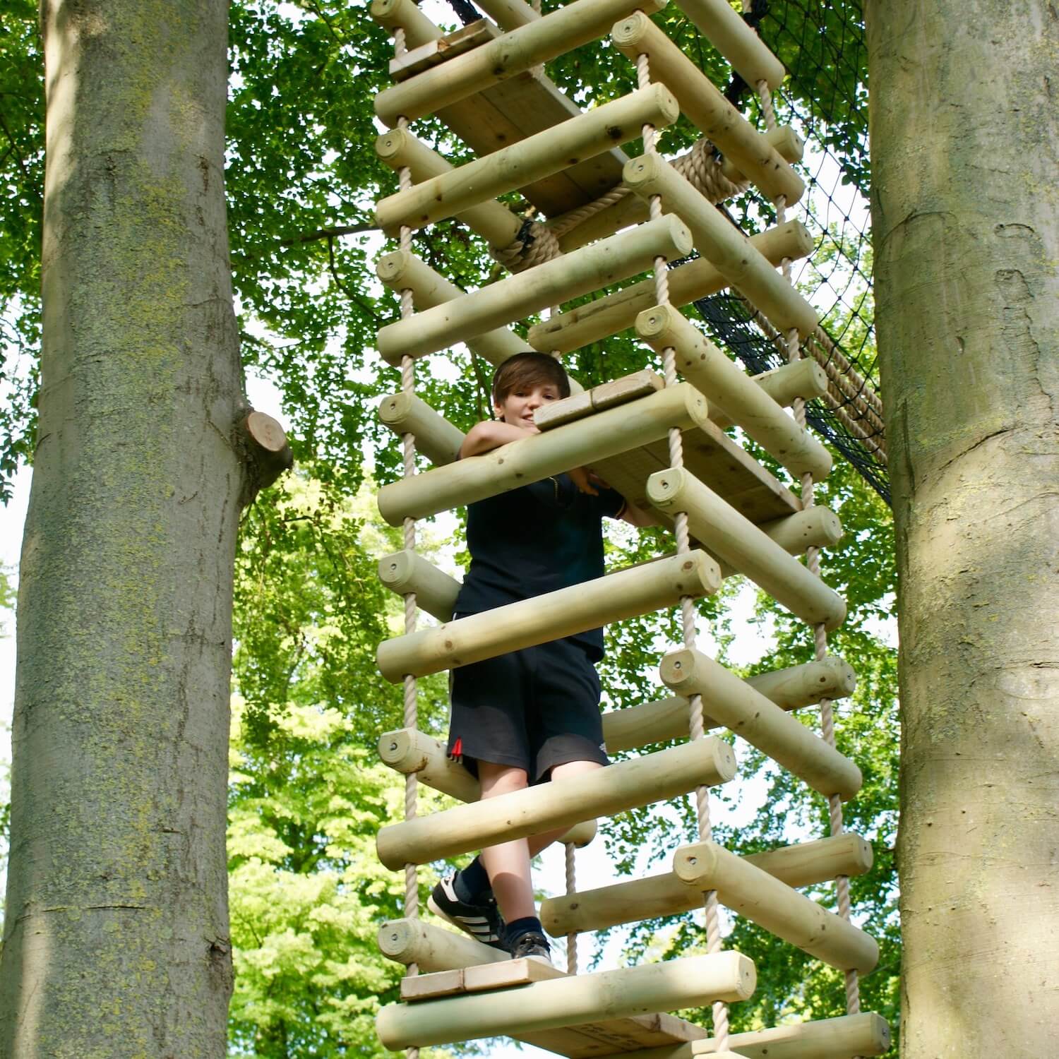 Big Chunky 4-sided Rope Ladder...