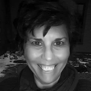 Gwen Bueckendorf , MA Cognitive Behavioral Therapist, EMDR Trained; Mood Disorders, Substance Abuse, Trauma, Relationship Difficulties, Couples Counseling Couples, Adults, Elders, Adolescents Wellspring Mental Health & Wellness Center 39 Church St. Hardwick, Vermont 05843 p: (802) 472-6694 ext. 2 or (802) 730-4595
