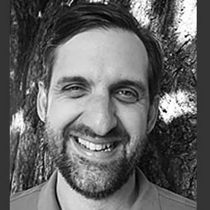 Ben Sklarsk i, MA Mental Health Counselor, Children & Families, Adolescents, Adults Wellspring Mental Health & Wellness Center 39 Church St. Hardwick, Vermont 05843 p: (802) 661-8013