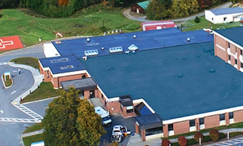 Northeastern Vermont Regional Hospital PO Box 905, 1315 Hospital Drive St. Johnsbury, Vermont 05819 p: (802) 748-8141 w: www.nvrh.org