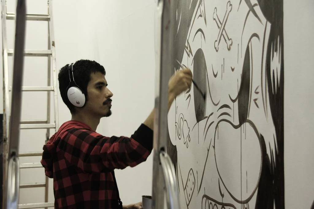 Victor Castillo painting at heliumcowboy artspace, Nov 2009.