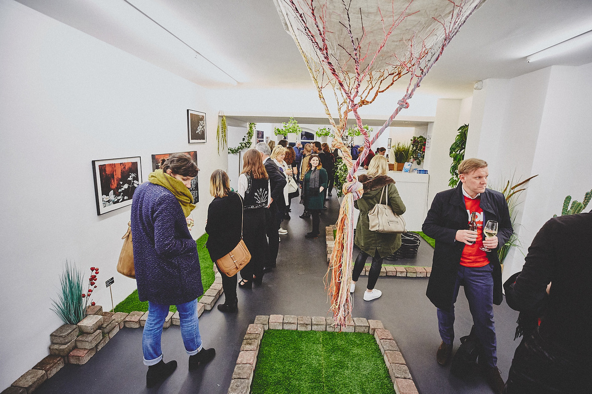 heliumcowboy_vernissage_bogusbotanical_032017-036.jpg