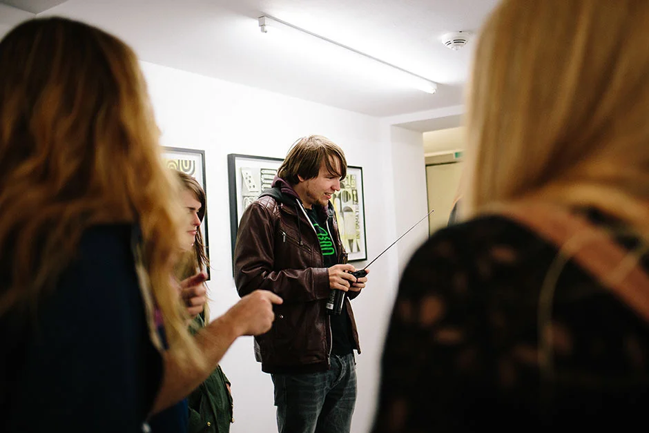 vernissage_remote_control-59.jpg