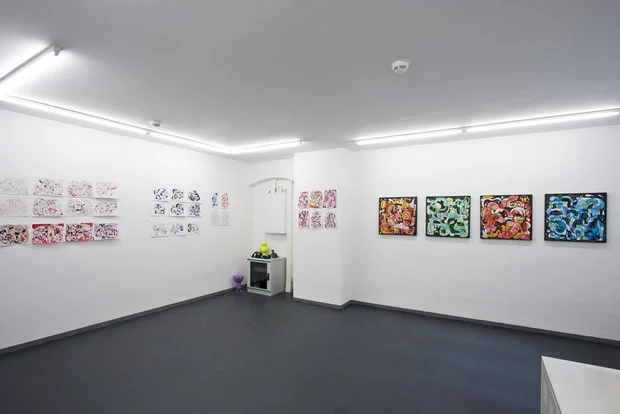 059_100704_jonburgerman_lbl_exhibitionviews_img_3594.jpg