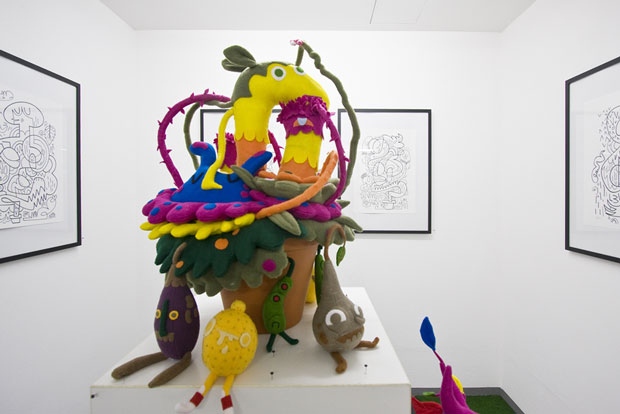 034_100704_jonburgerman_lbl_exhibitionviews_img_3570.jpg