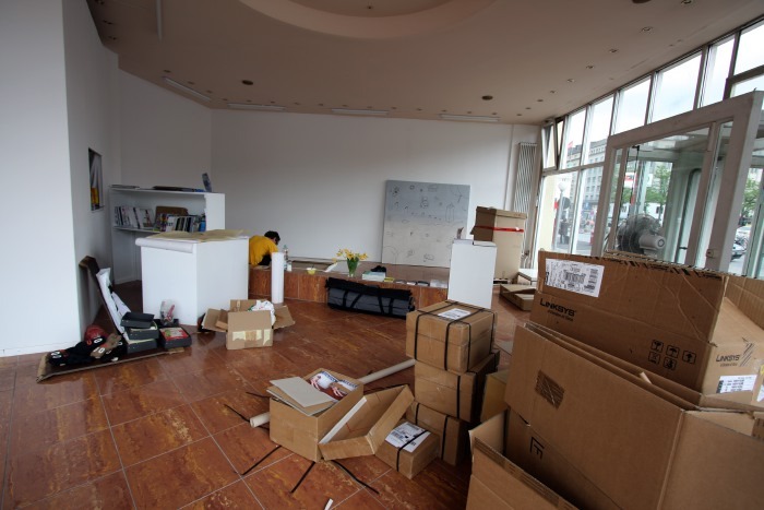 000_setup_090430_bh__84766e.jpg