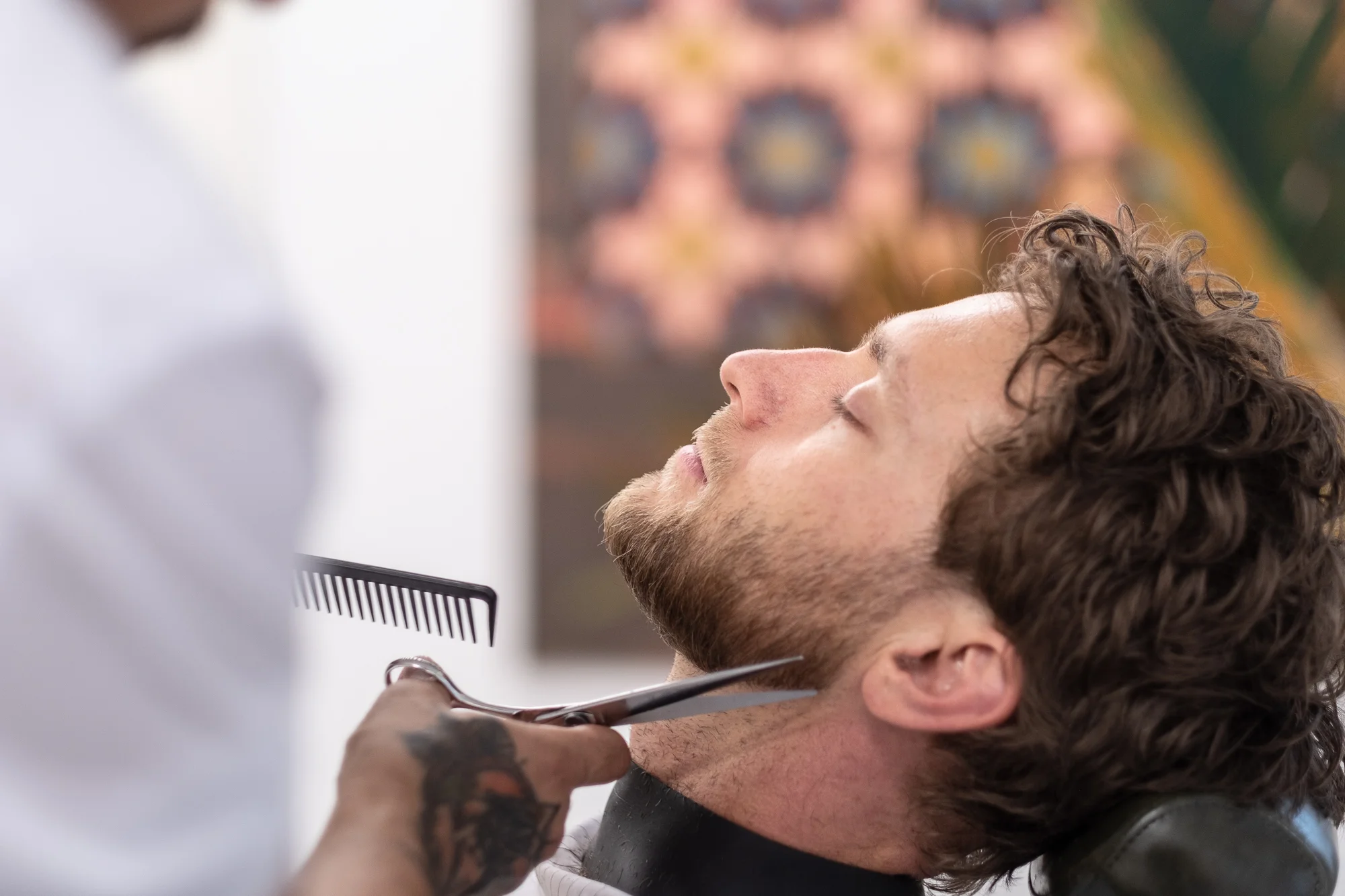 180602_COWBOYS-BARBERS_HELIUMCOWBOY_9329.jpg