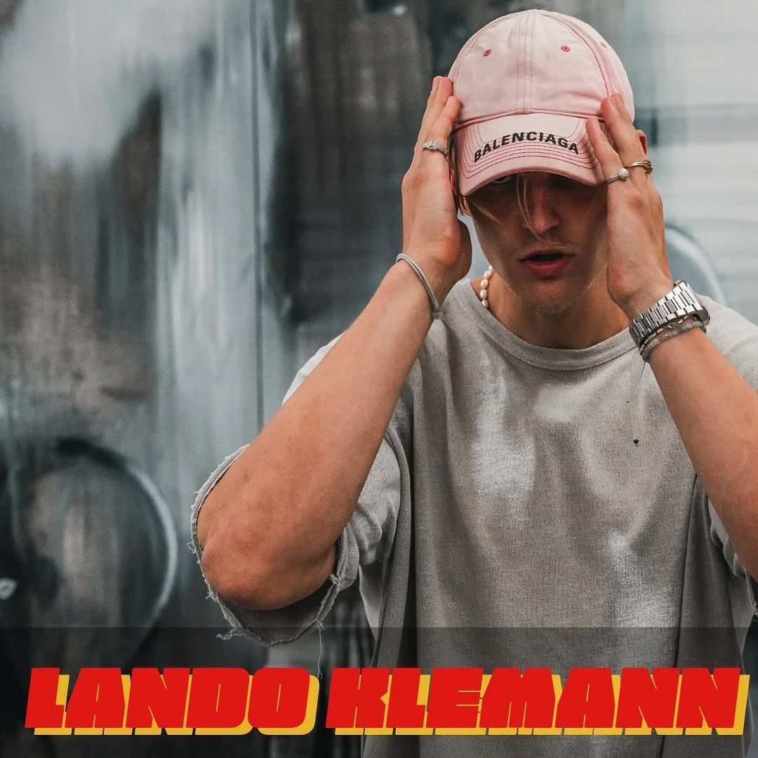 Artist number 7 is @_bylando_ who gives us the honor of being part of the inaugural show &bdquo;MEGA!&ldquo; opening September 20, at 6 PM! ❤️