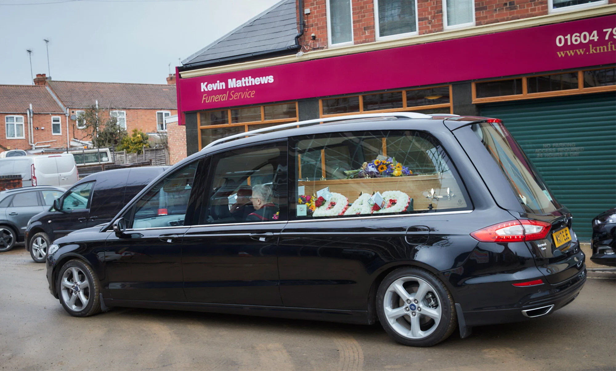 How We Can Help — Kevin Matthews Funeral Services