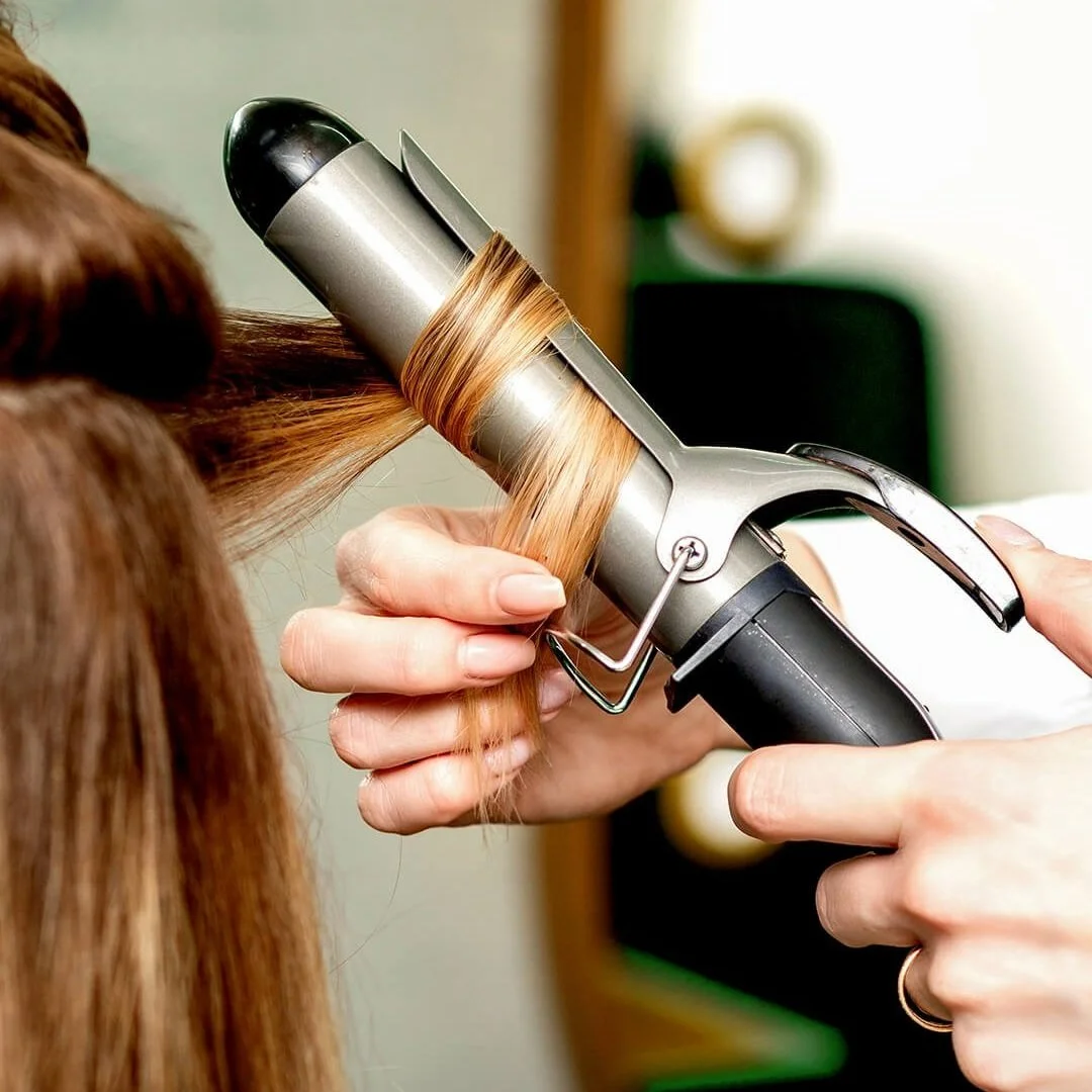 Curling Tongs 101: A Guide to Getting Gorgeous Curls