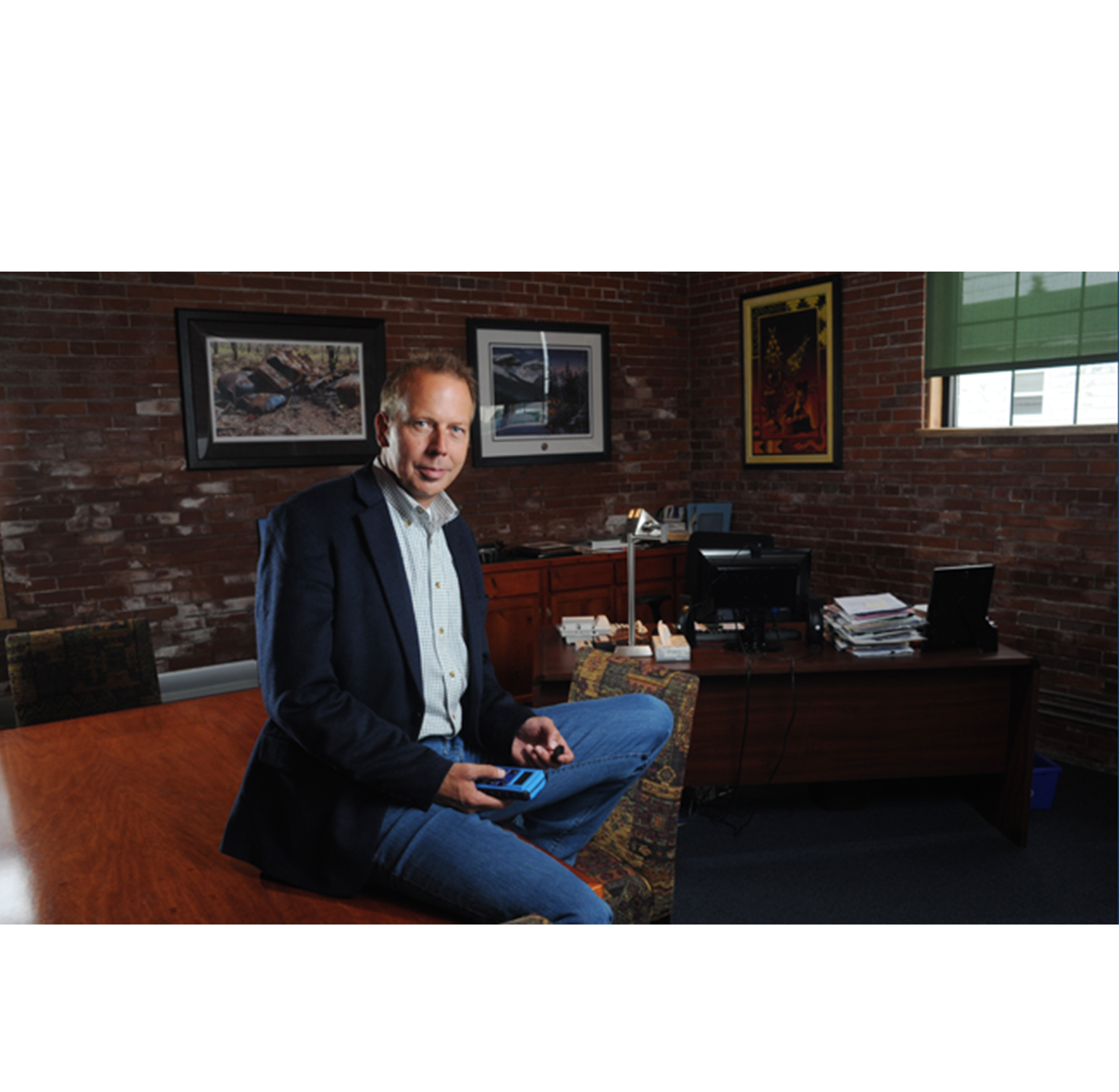 Website-working-file_0000_Steve-News.png