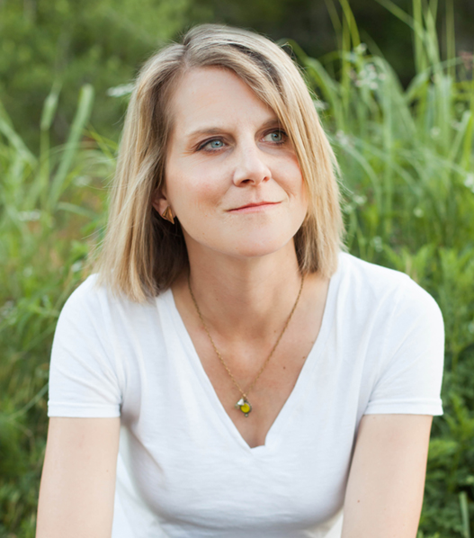 Jess Archer Head shot 3.jpg