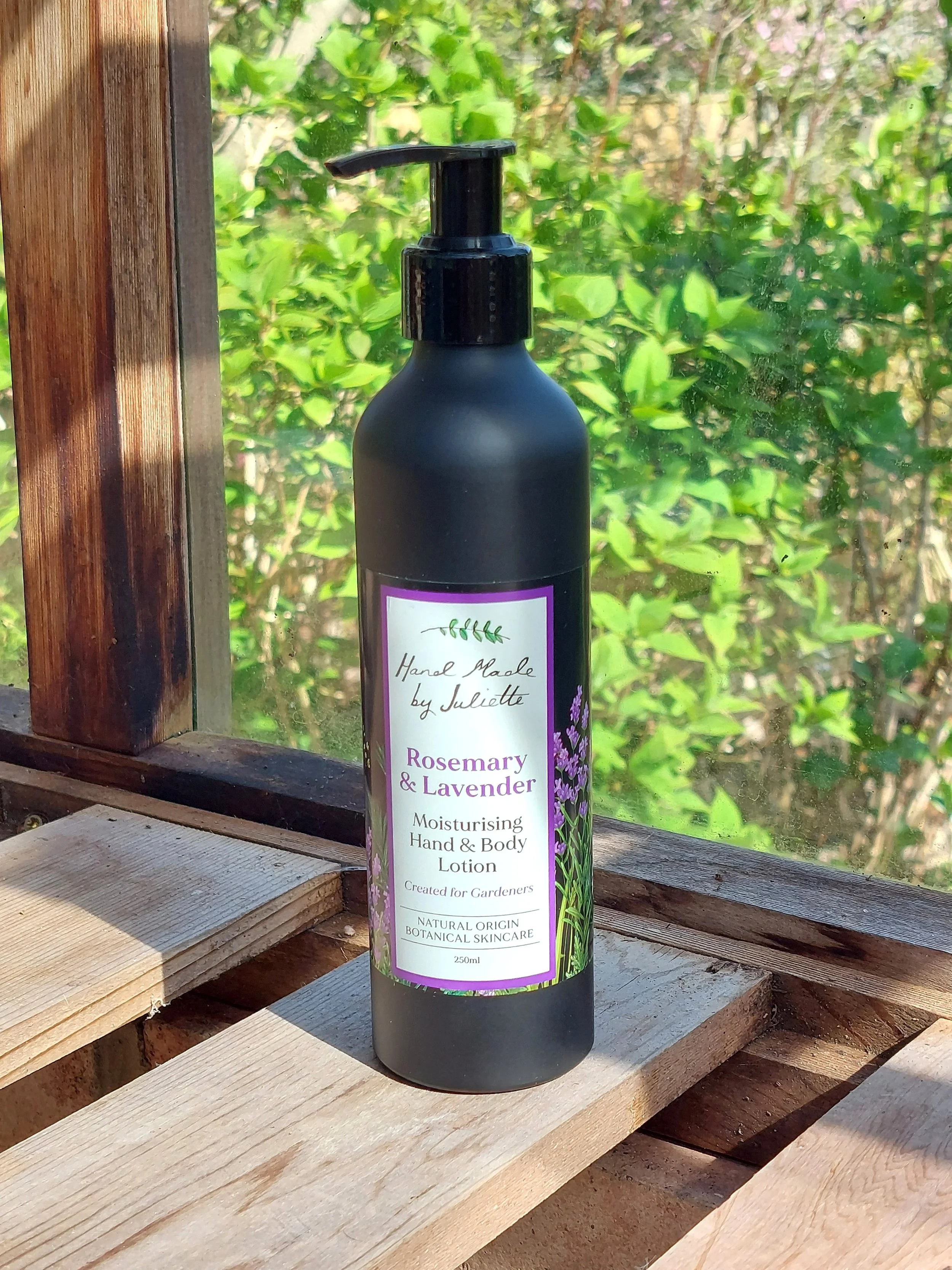 hand and body lotion 2.jpg (Copy)