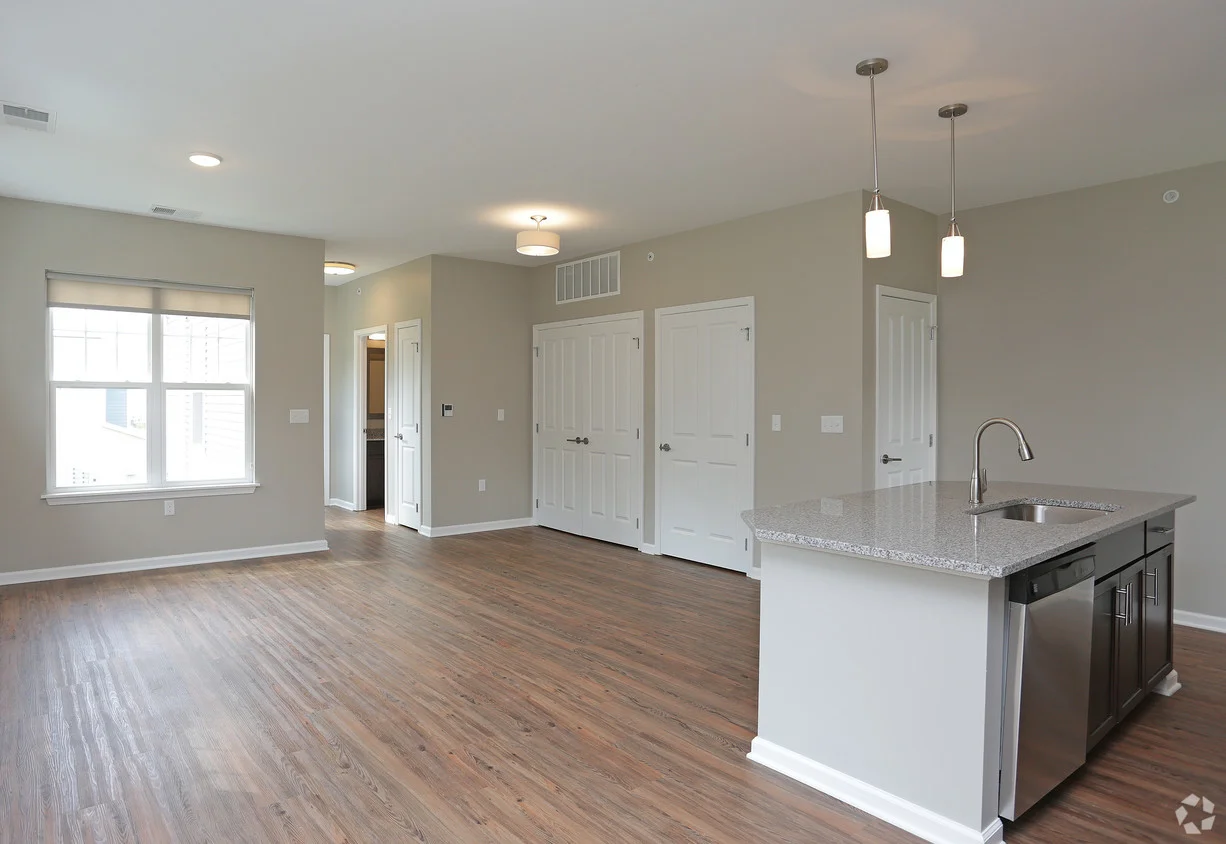 Plank Vinyl Flooring