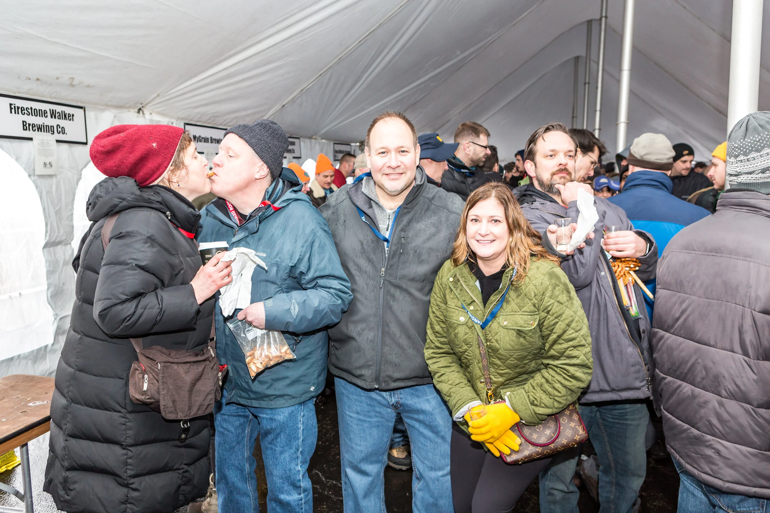 pdetphotography-loudogevents-napervillewinteralefest-2019 -102.jpg