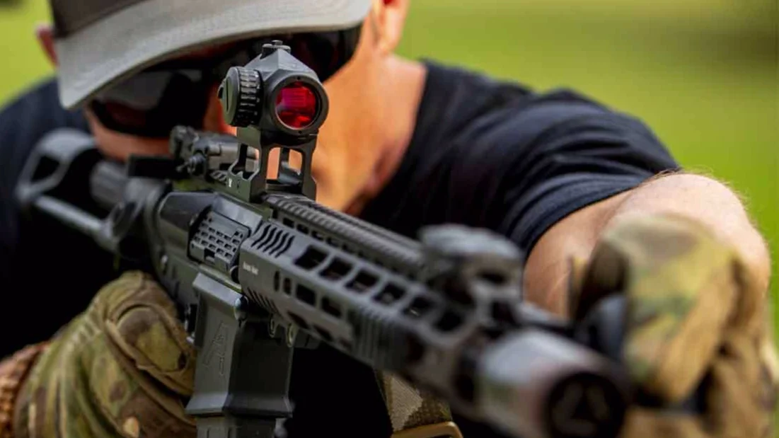 Navy SEAL Reviews The Vortex Crossfire | Tactical Rifleman