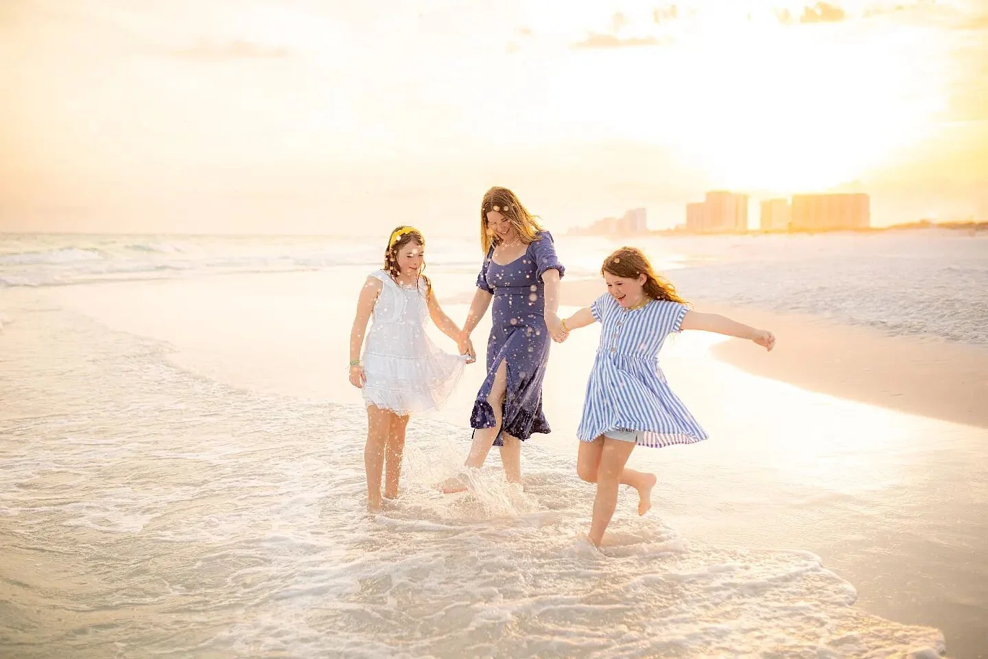 Motherhood is magical!

I hope you all are enjoying a beautiful Mother's Day weekend with the ones you love most!
.
.
.
.
#emeraldcoastphotographer #30Aphotographer #Destinphotographer #Sandestinphotographer #miramarbeachphotographer #rosemarybeachph